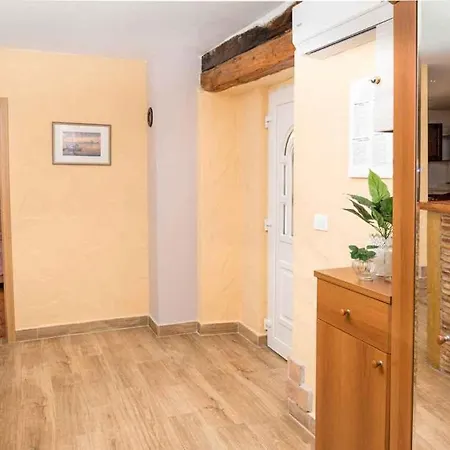 In - Istrien 50443 * Poreč