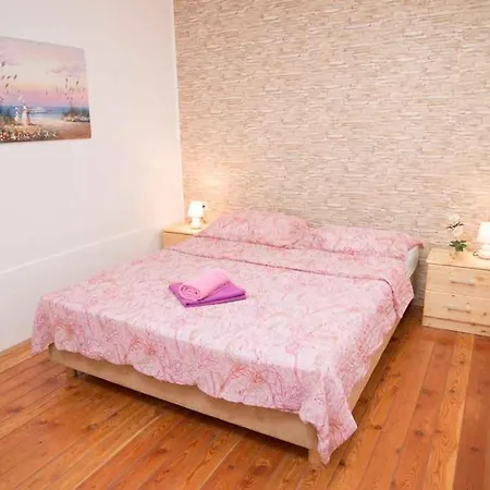 In - Istrien 50443 *